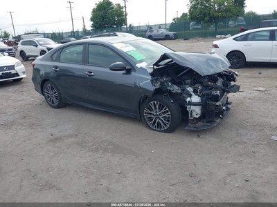 3KPF54AD8RE****** 2024 Kia Forte