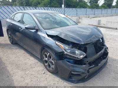 3KPF24AD5ME****** 2021 Kia Forte