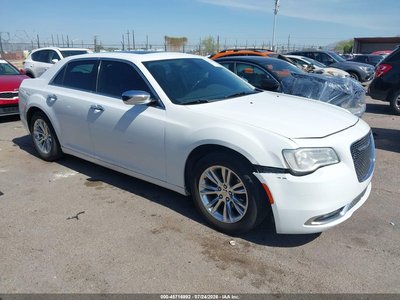 2C3CCAEG5GH****** 2016 Chrysler 300