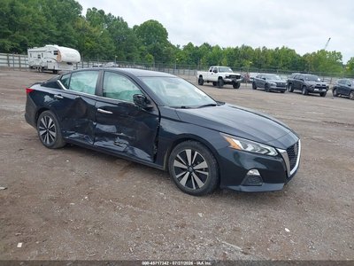 2022 Nissan Altima