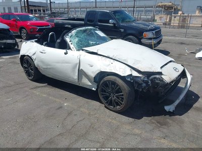JM1NDAC70S0****** 2025 Mazda MX-5