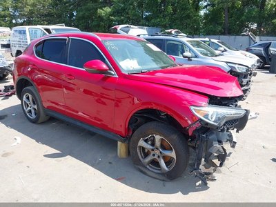 ZASPAKAN1M7****** 2021 Alfa Romeo Stelvio