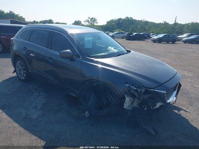 JM3TCBDY2J0****** 2018 Mazda CX-9