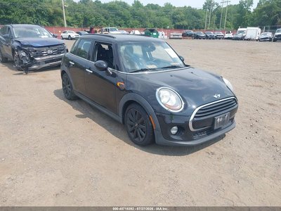 WMWXU1C57H2****** 2017 MINI Hardtop