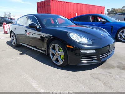 WP0AD2A72FL****** 2015 Porsche Panamera