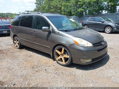 2005 Toyota Sienna