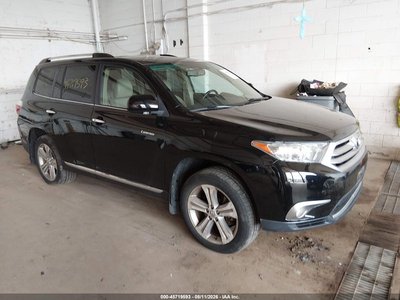 5TDDK3EH2BS****** 2011 Toyota Highlander