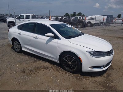 2016 Chrysler 200