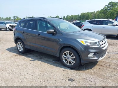 1FMCU9GD2JU****** 2018 Ford Escape