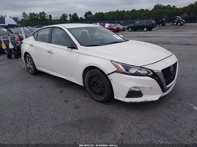 2020 Nissan Altima