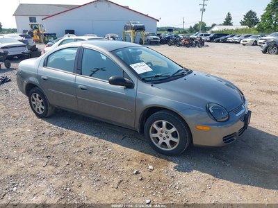 1B3ES56C75D****** 2005 Dodge Neon