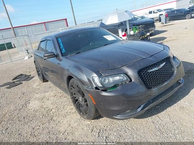 2C3CCABG6GH****** 2016 Chrysler 300