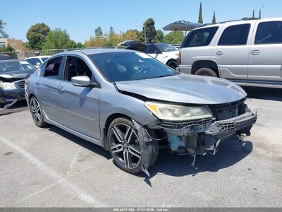 1HGCR2F57GA****** 2016 Honda Accord