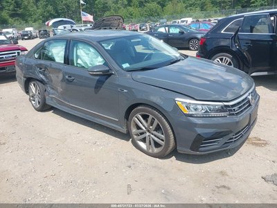 1VWAA7A3XJC****** 2018 Volkswagen Passat