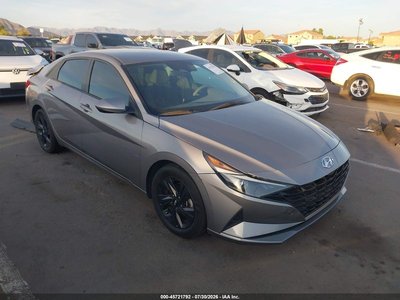 KMHLM4AG8MU****** 2021 Hyundai Elantra
