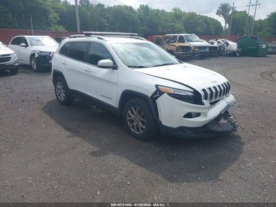1C4PJMCB4HW****** 2017 Jeep Cherokee