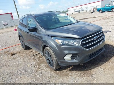 1FMCU0GDXKU****** 2019 Ford Escape