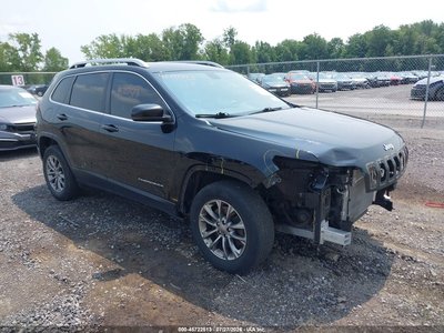 1C4PJMLB6KD****** 2019 Jeep Cherokee