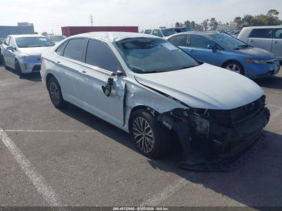 3VWC57BU2MM****** 2021 Volkswagen Jetta
