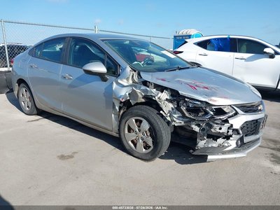 1G1BC5SM4J7****** 2018 Chevrolet Cruze