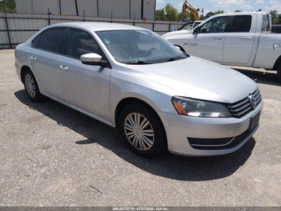 2014 Volkswagen Passat