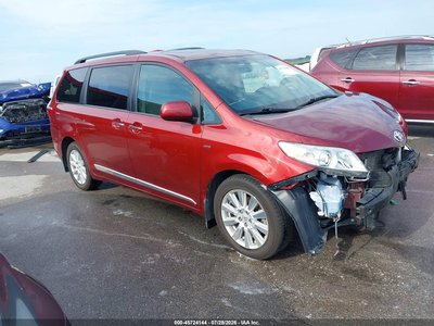 5TDDZ3DC9HS****** 2017 Toyota Sienna