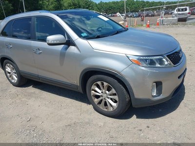 5XYKUDA77EG****** 2014 Kia Sorento