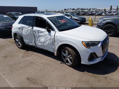 WA1DECF30L1****** 2020 Audi Q3
