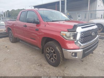 5TFUY5F17JX****** 2018 Toyota Tundra