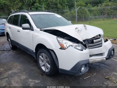 4S4BRBPC5E3****** 2014 Subaru Outback
