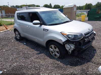 KNDJN2A29J7****** 2018 Kia Soul