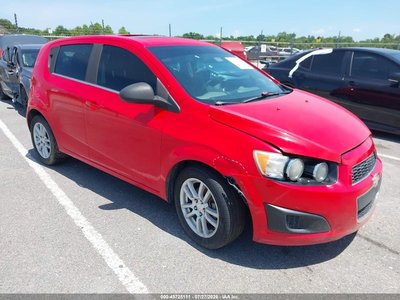 1G1JC6SB2F4****** 2015 Chevrolet Sonic
