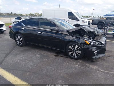 2020 Nissan Altima