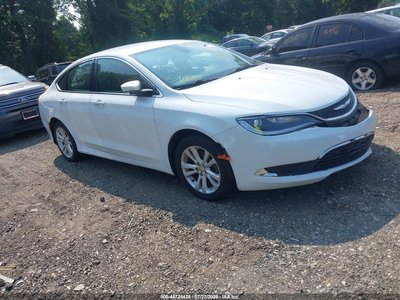 1C3CCCAB0FN****** 2015 Chrysler 200
