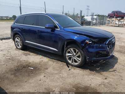 WA1LJAF7XMD****** 2021 Audi Q7