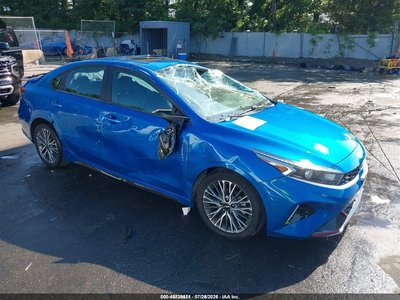 3KPF54AD7NE****** 2022 Kia Forte