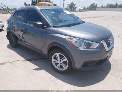 2019 Nissan Kicks