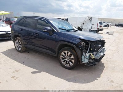 2T3C1RFV9MW****** 2021 Toyota RAV4