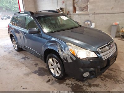 4S4BRBGC2D3****** 2013 Subaru Outback