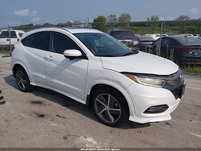 3CZRU6H91KM****** 2019 Honda HR-V