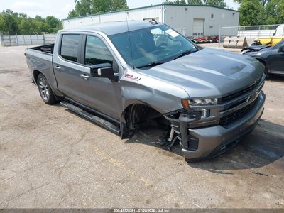 1GCUYEEDXMZ****** 2021 Chevrolet Silverado 1500