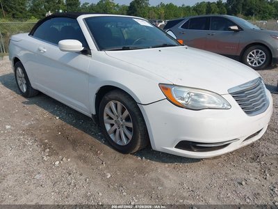 1C3BCBEB6CN****** 2012 Chrysler 200