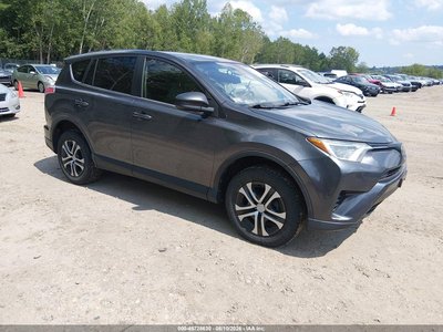 JTMBFREV3HJ****** 2017 Toyota RAV4