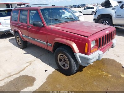 1J4FT68S6XL****** 1999 Jeep Cherokee