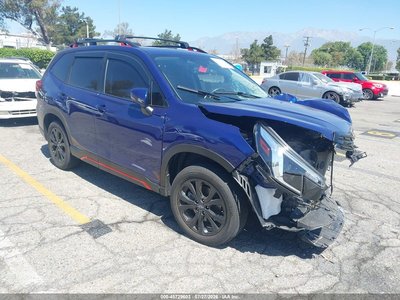 JF2SKAGCXRH****** 2024 Subaru Forester