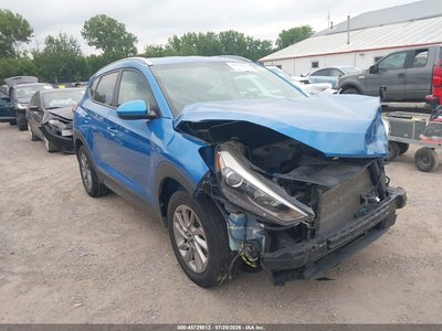 KM8J3CA48GU****** 2016 Hyundai Tucson