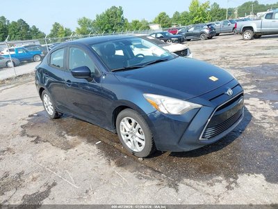 2017 Toyota Yaris