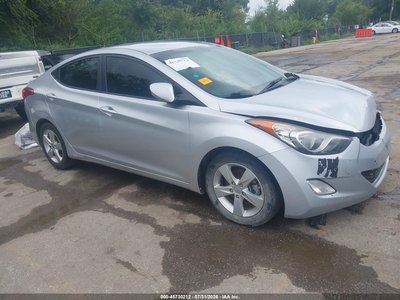 5NPDH4AE4DH****** 2013 Hyundai Elantra