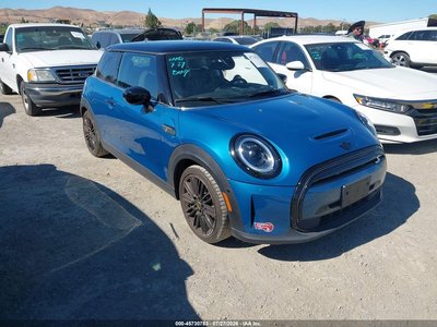WMW13DJ08R2****** 2024 MINI Hardtop