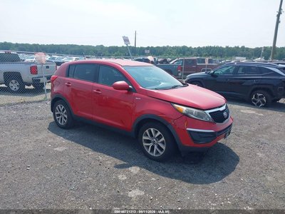 KNDPBCAC0F7****** 2015 Kia Sportage